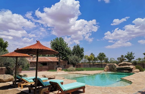 Mascaraque Cottage | Self catering Los Castillos Agroturismo for 11 people