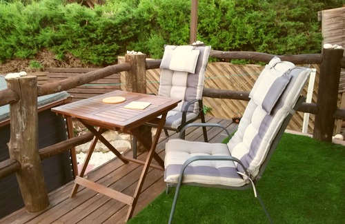 Tarifa Ski Chalet | Self-catering, ocean views, walk to beaches. BBQs, secure parking, set in nature