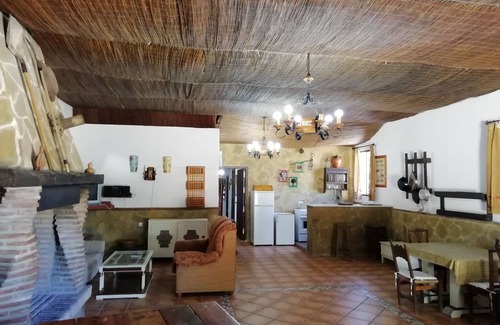 Villamartin Cottage | Self catering Santa Catalina for 11 people
