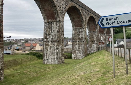 Keith Cottage | Self-Catering, WiFi, Private Parking -tvar