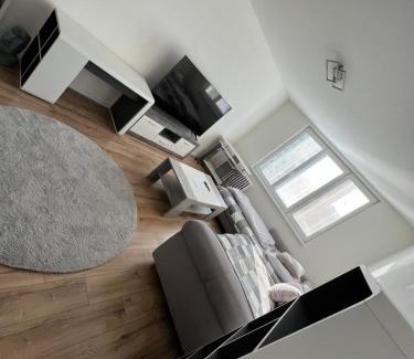 Nitra Apartment | -Self-check- brand new apartment White-Diamond