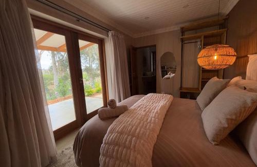 Wellington Apartment | Self Check-in River View Suite