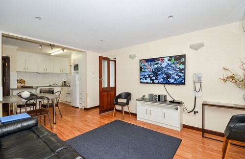 Mount Clarence Apartment | SELF CONTAINED-3 Bdrm Apartments