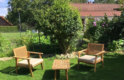 Saint-Georges Cottage | Self-contained cottage (restored from an old stable) - in rural village
