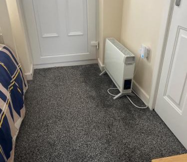 Wednesbury Bed & Breakfast | Self contained room, en-suite with separate lockable front door, located in an exclusive area
