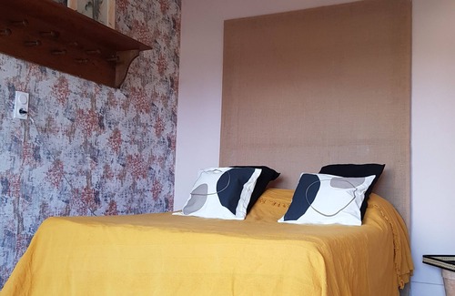 Aigueze Bed & Breakfast | Self-contained room with countryside view at Aiguèze guest house