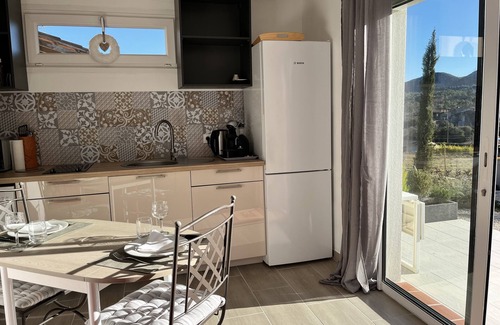 Le Thoronet Apartment | Self-contained studio with swimming pool between the sea, the Gorges du Verdon and the lakes