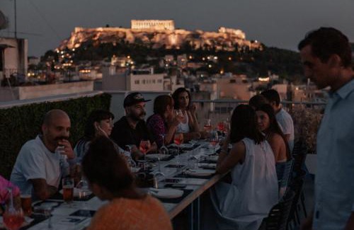 Psirri Hotel | Selina Athens Theatrou
