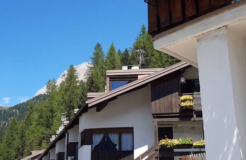 Campitello di Fassa Apartment | SELLARONDA APARTMENT THE DOLOMITES - VAL DI FASSA CIN IT022036C2SILQQ4N4