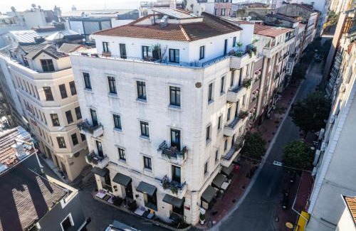 Karakoy Hotel | Selvese Suites, Serviced Living in Galata