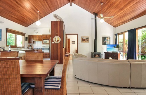 Hawks Nest House | Semaphore Beach House