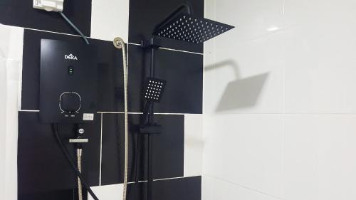 Beranang House | Semenyih Huge Room Free Wi-fi
