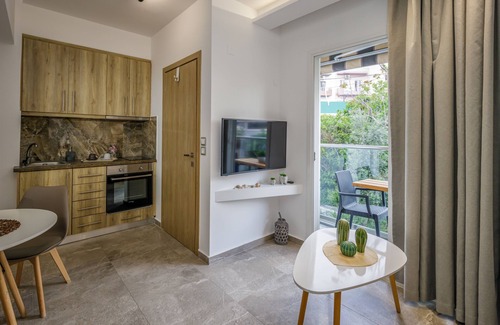 Limenas Chersonisou Apartment | Semes Luxury Apartments by Estia