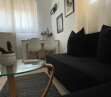 Nea Khili Apartment | Semi-Basement 250m from Sea, Nea Chili
