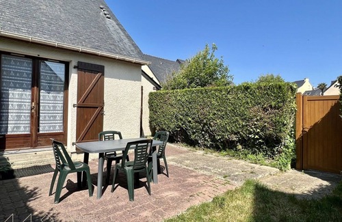 Clohars-Carnoet House | Semi-detached house