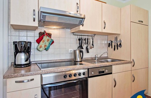 Korswandt Apartment | Semi-detached holiday home by the lakes and the sea 03/- + AnSuM 03