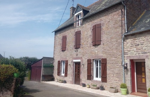 Plevenon House | semi-detached house on the farm