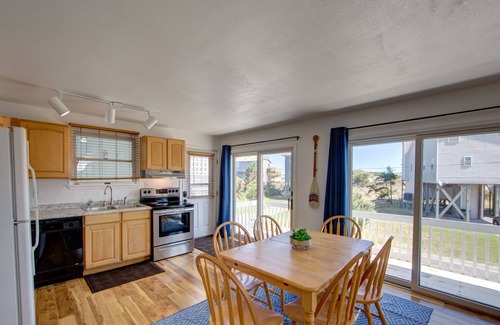Avon Cottage | Semi-Oceanfront Beach Cottage II. Access across street to shops and restaurants