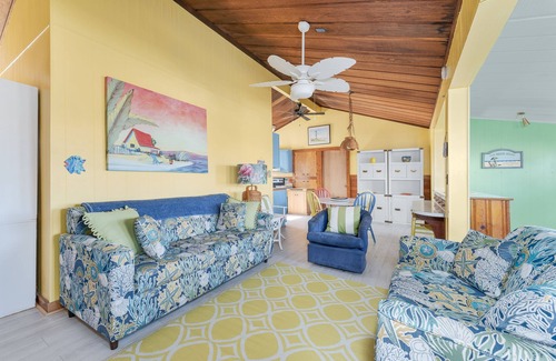 Nags Head House | Semi-Oceanfront Old Nags Head Style Home