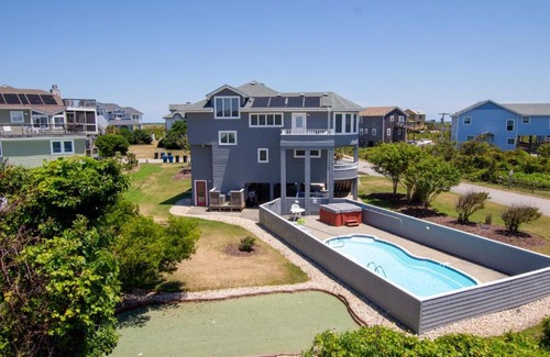 Duck House | Semi-Oceanfront, Private Pool, Hot Tub, Close to Beach Access, GF2, Touch of Grey