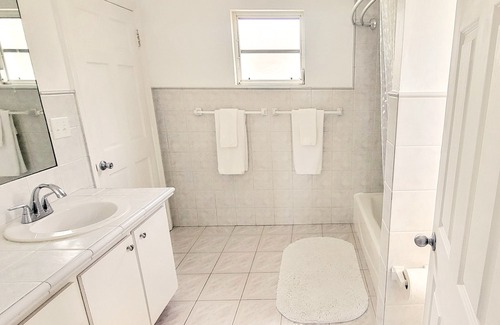 North Palmetto Point House | Semi-private beach. Relaxing Getaway. Adults Only.
