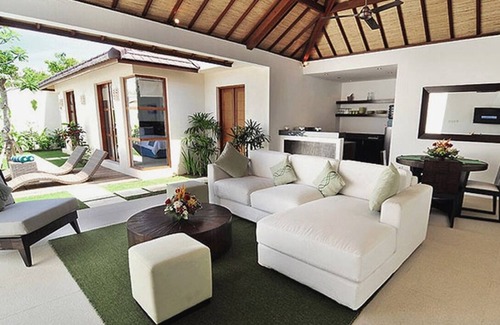 North Legian Villa | Seminyak, Near Beach, Great Location &Value, 2 Bdr