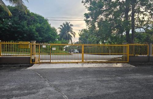 Tanjung Tanah Merah Apartment | Senorita Sea View At Teluk Kemang