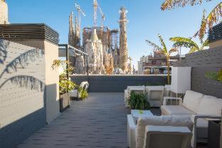 La Sagrada Familia Apartment | Sensation Sagrada Familia