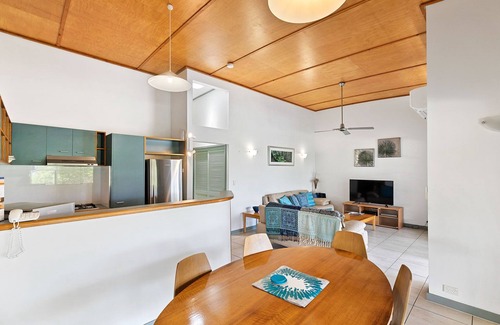 Fraser Island Apartment | Sensational Satinay Villa 633. Peaceful natural retreat with sea view.
