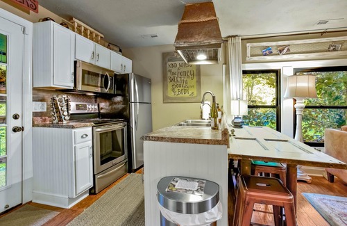 Skyland Cabin | Sensational Waterfall Retreat- Hot Tub, Family/Pet Friendly near Asheville