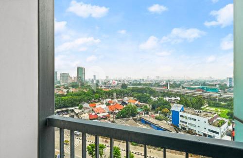 Jakarta Apartment | Senso by Kozystay - Tanjung Barat