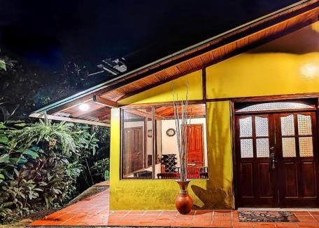 Mindo House | Senz Chalet Riverside - Mindo