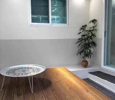 Seochon Apartment | Seochon Lighthouse