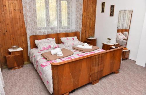 Mojkovac House | Seosko domacinstvo Imanje Medojevic