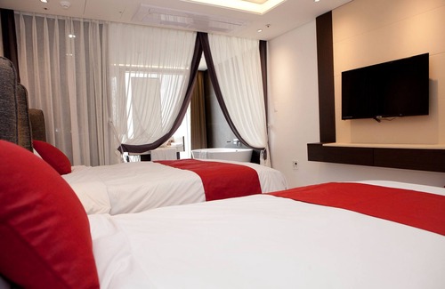 Jocheon Hotel | Seoubong Beach Hotel