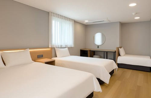 Jongno-dong Hotel | Seoul DDJ STAY