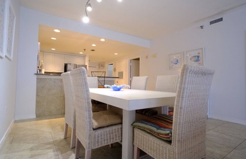 Pensacola Beach Condo | Sep 1-7 End of Summer Special: Buy 5 nights, get 6th night free.