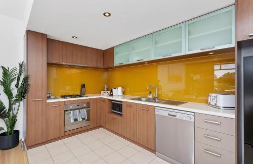 Perth Apartment | Sepal On The Strip - 1bdr - Parking