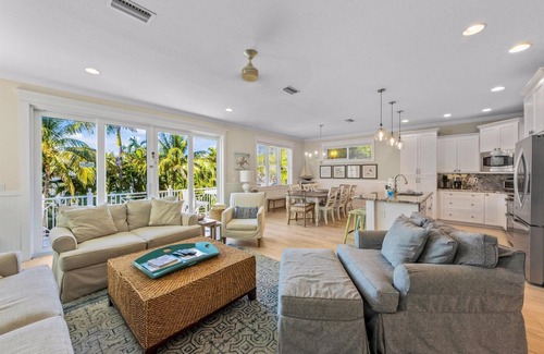 Anna Maria House | September Golf Cart Special
