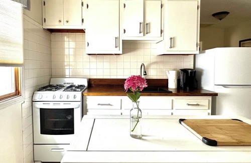 Seaside Heights Apartment | SEPTEMBER IS BEAUTIFUL BEACH WEATHER.PERFECT FOR FAMILY.COUPLE QUIET NORTH END