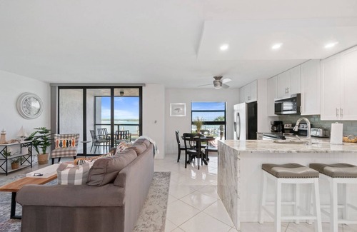 Collier County Condo | September Special - 10% off Any Stay in Sept!