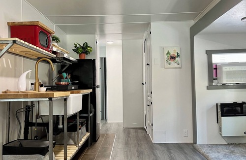 Alta Sierra Cabin | Sequoia: Pine View Trailer-Featured on HGTV!