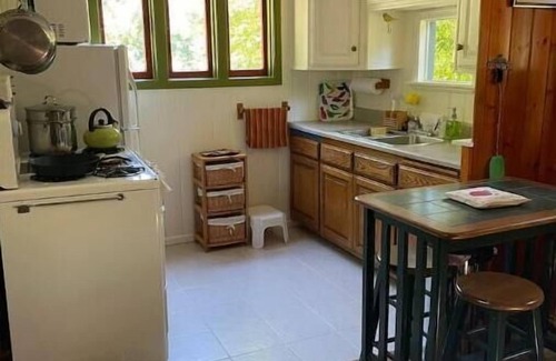 California Hot Springs Cabin | Sequoias Creekside2/Cozy Garden Cabin
