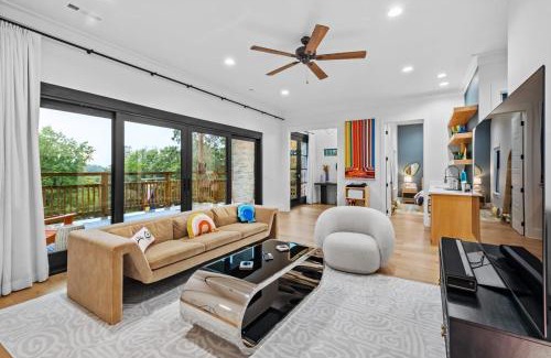 Fayetteville House | Sequoyah Heights