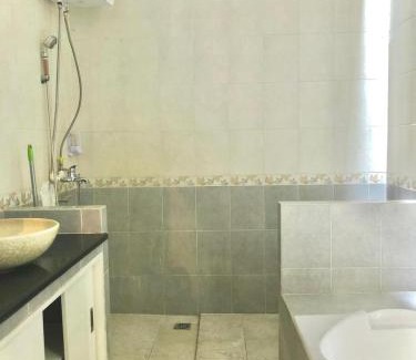 Surabaya House | Serafinna Guest House
