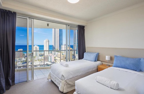 Surfers Paradise Apartment | Serain Residences on Ferny Avenue
