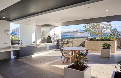 Broadbeach Apartment | Serain Residences on Qube