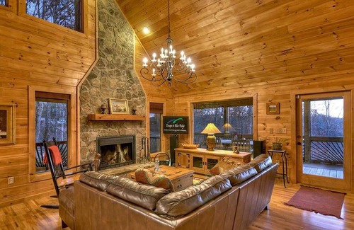 Morganton Cabin | Serendipity by Escape to Blue Ridge