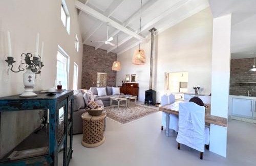 Prince Albert Apartment | Serendipity Guest Cottage