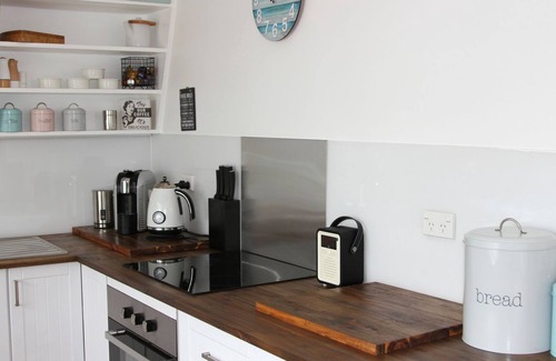 Denhams Beach House | Serendipity - Oceanfront holiday home